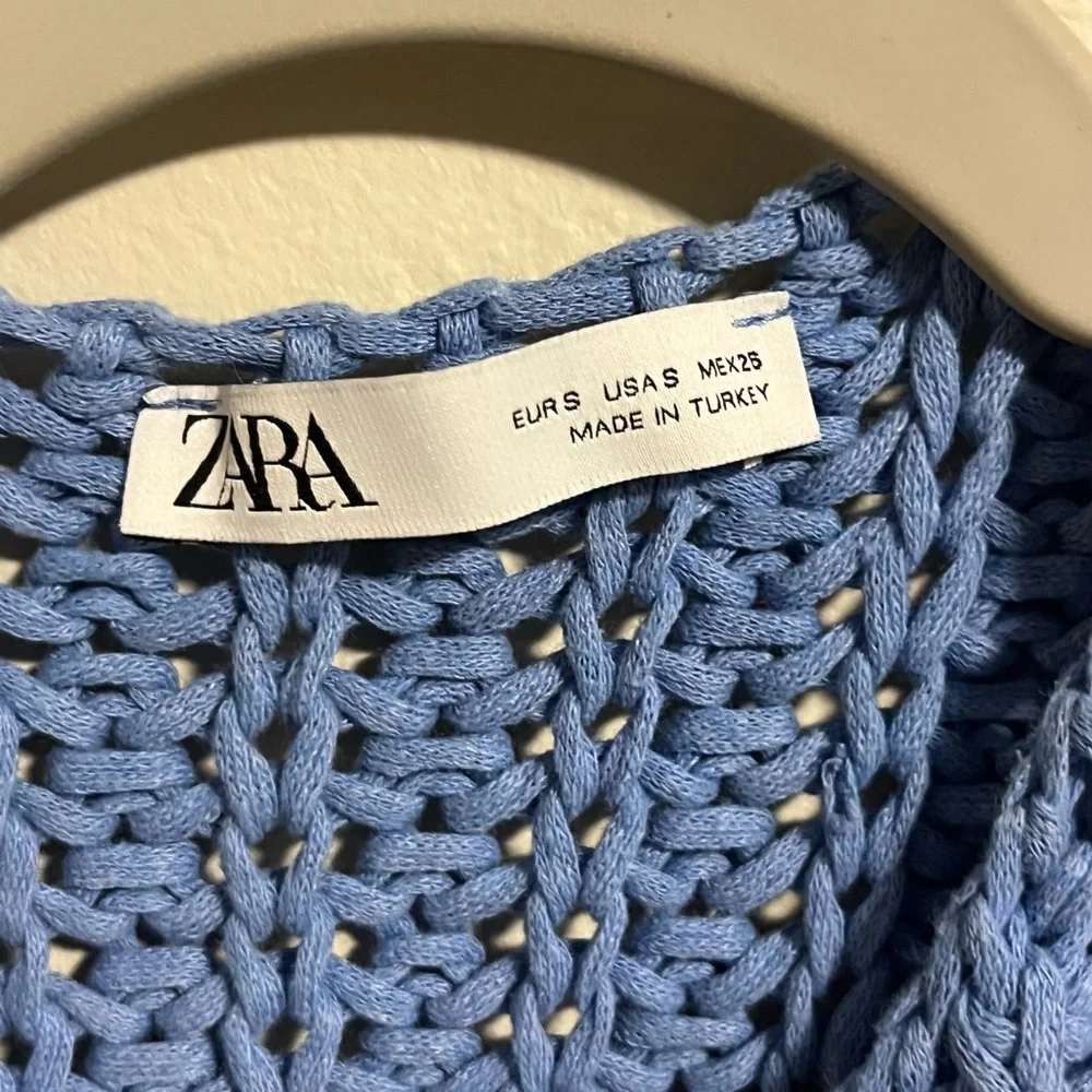 Zara Blue Knit Sweater Vest with Gold Buttons - Picture 2 of 5